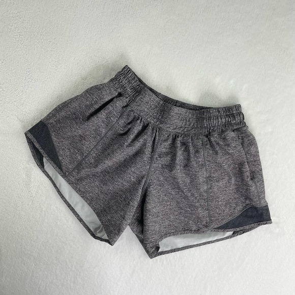 Lululemon Hotty Hot Low-Rise Lined Short 4” - 4 - Picture 3 of 9